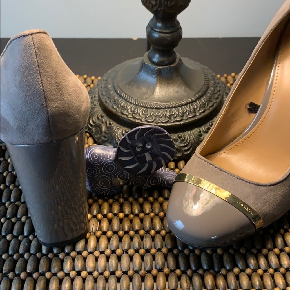 Heels - Picture 4 of 4